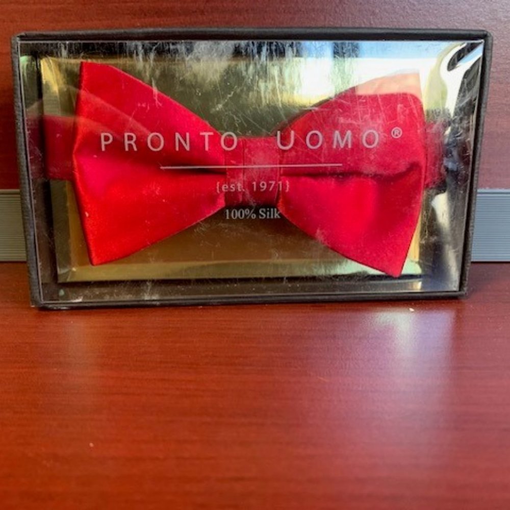 100 % silk men's red bow tie